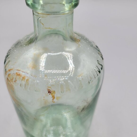 Vintage Mrs Stewarts Bluing Green Glass Bottle With Embossed Text - Picture 9 of 9